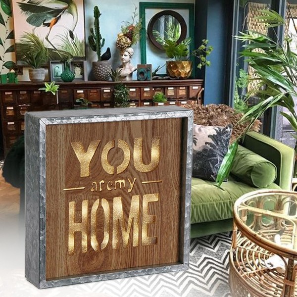 ДЕКОРАТИВНА LED КУТИЯ YOU ARE MY HOME
