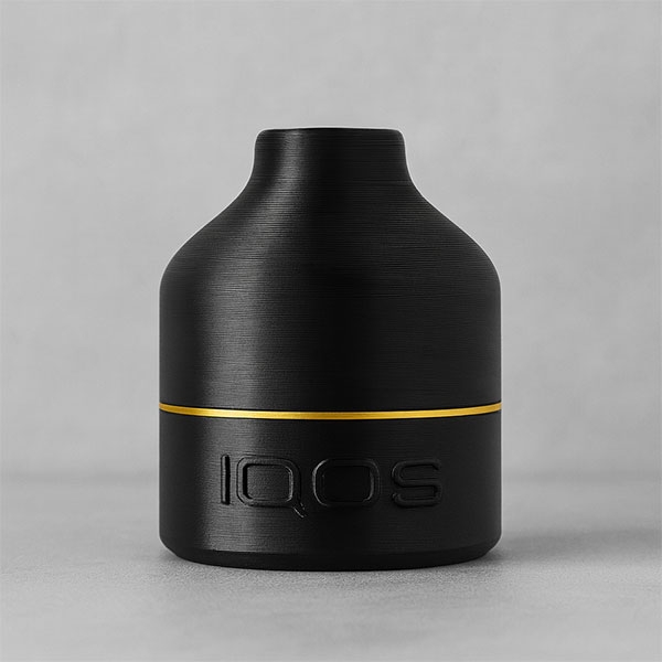 Компактен пепелник за IQOS стикове с елегантен дизайн