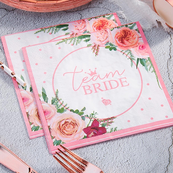 Салфетки на цветя за моминско парти Bride Team